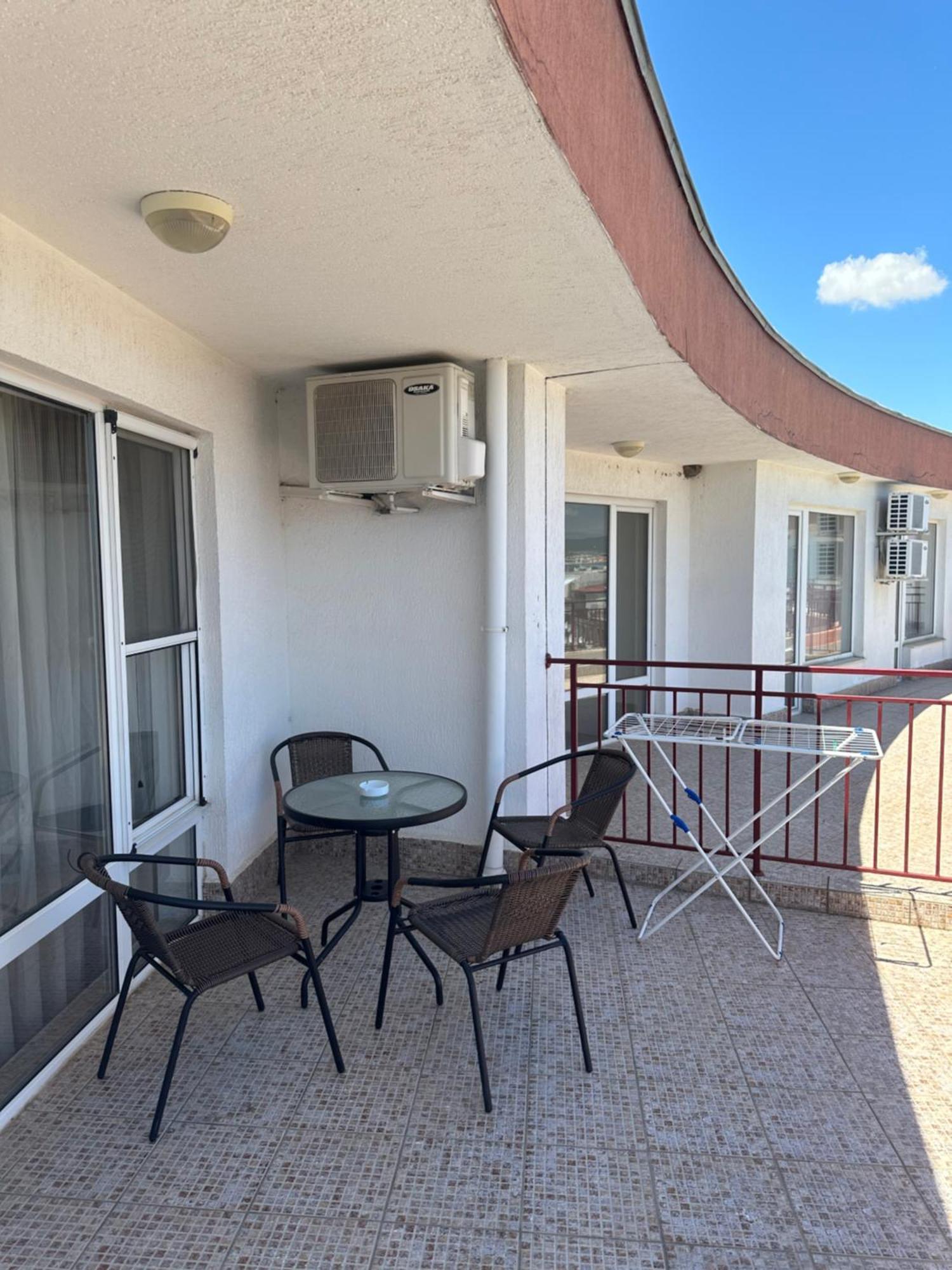 Riviera Fort Beach Apartments By Kalina Resort, Ravda Exterior foto